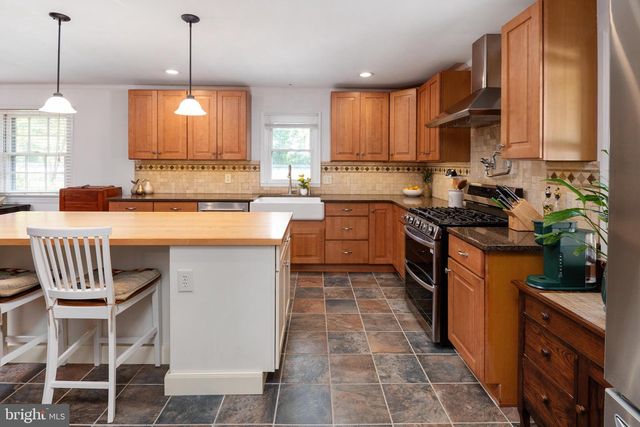 5116 OCEAN GATEWAY, Trappe, MD 21673