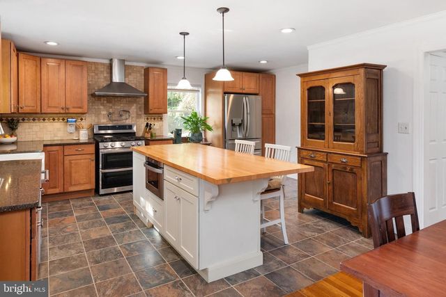 5116 OCEAN GATEWAY, Trappe, MD 21673