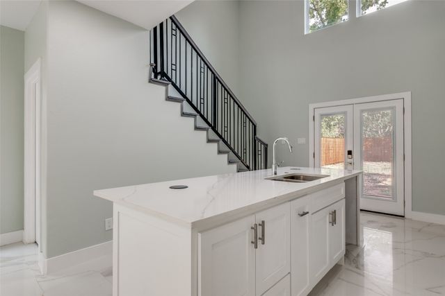 2417 Felton Court, Dallas, TX 75215