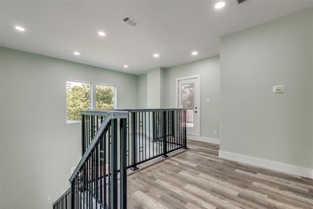 2417 Felton Court, Dallas, TX 75215