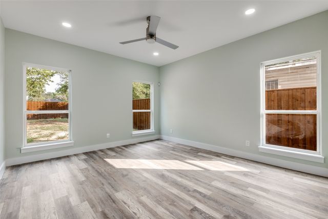 2417 Felton Court, Dallas, TX 75215