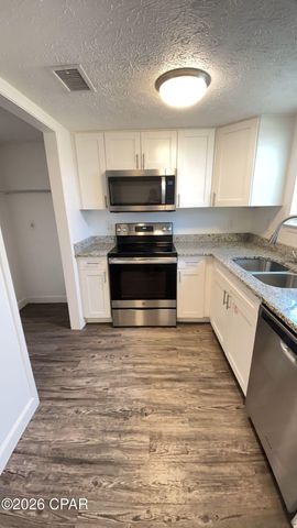 1637 N James Avenue, Panama City, FL 32405