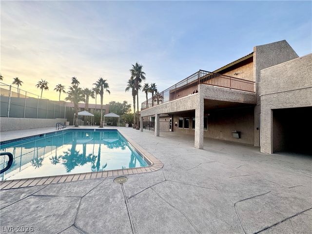 5000 Indian River Drive 484, Las Vegas, NV 89103