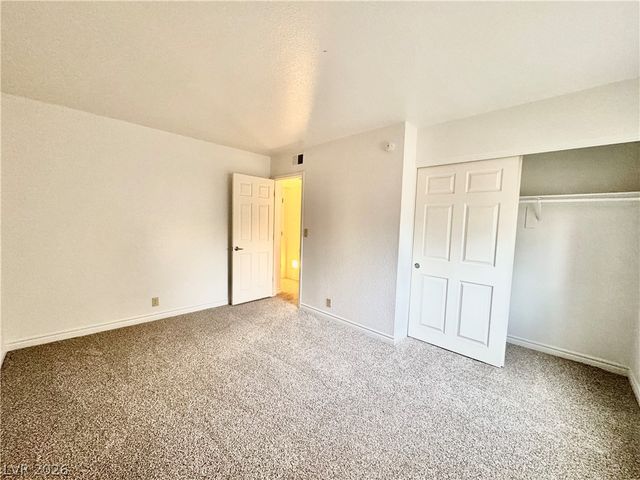 5000 Indian River Drive 484, Las Vegas, NV 89103