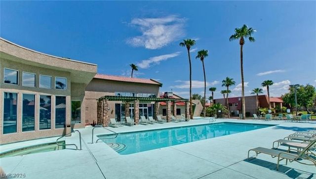 5000 Indian River Drive 484, Las Vegas, NV 89103