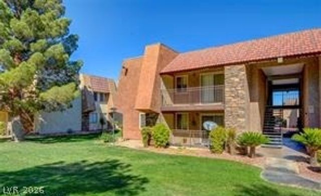 5000 Indian River Drive 484, Las Vegas, NV 89103