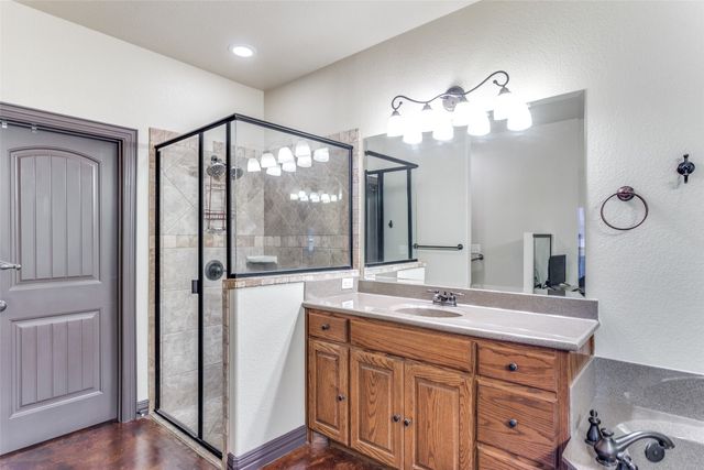 143 Gibson Lane, Weatherford, TX 76088