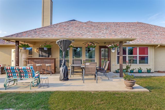 143 Gibson Lane, Weatherford, TX 76088