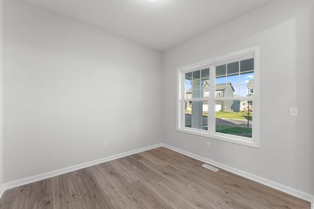 2713 Kenwood Avenue NE, Saint Michael, MN 55376