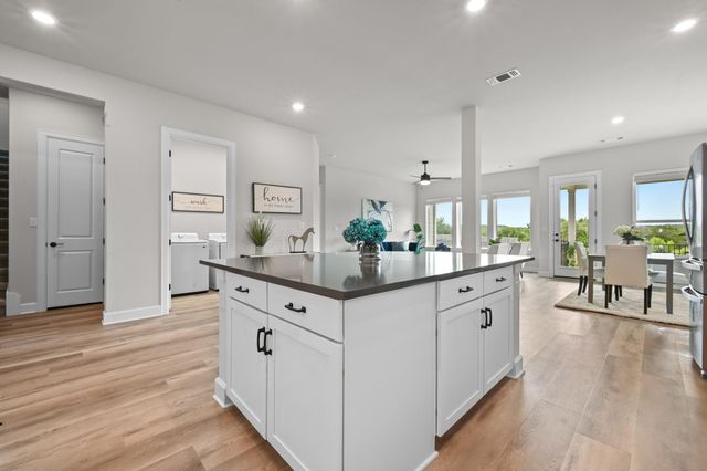 127 Moonlit Stream PASS, Dripping Springs, TX 78620