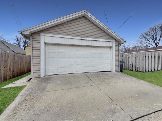 86 Lighthouse COURT, Sheboygan, WI 53081
