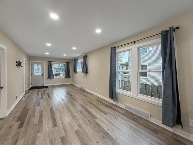 86 Lighthouse COURT, Sheboygan, WI 53081