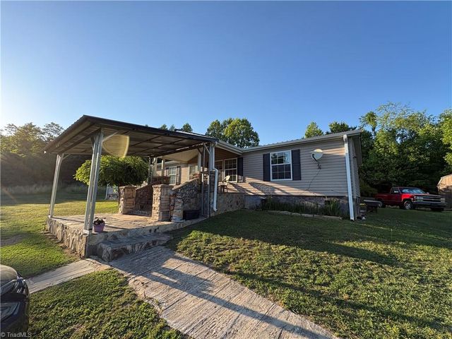 1620 Rogers Road, Mount Airy, NC 27030