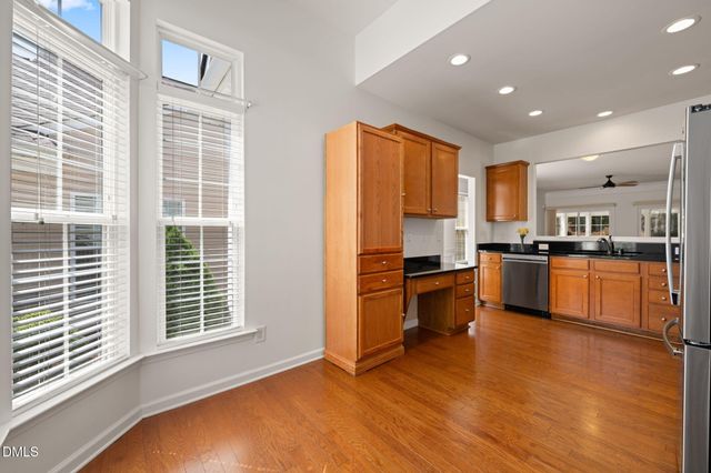 725 Bradhurst Place, Cary, NC 27519