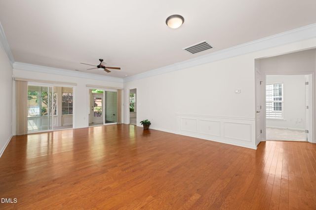 725 Bradhurst Place, Cary, NC 27519