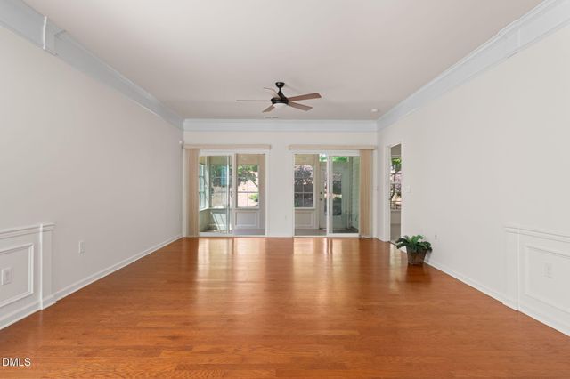 725 Bradhurst Place, Cary, NC 27519