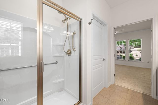 725 Bradhurst Place, Cary, NC 27519