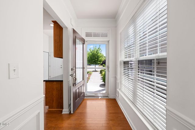 725 Bradhurst Place, Cary, NC 27519