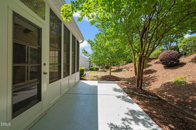 725 Bradhurst Place, Cary, NC 27519