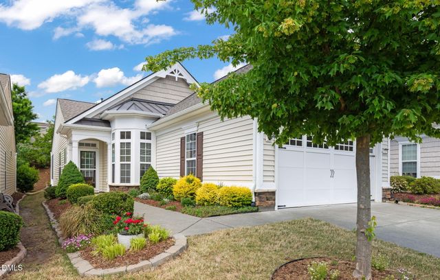 725 Bradhurst Place, Cary, NC 27519