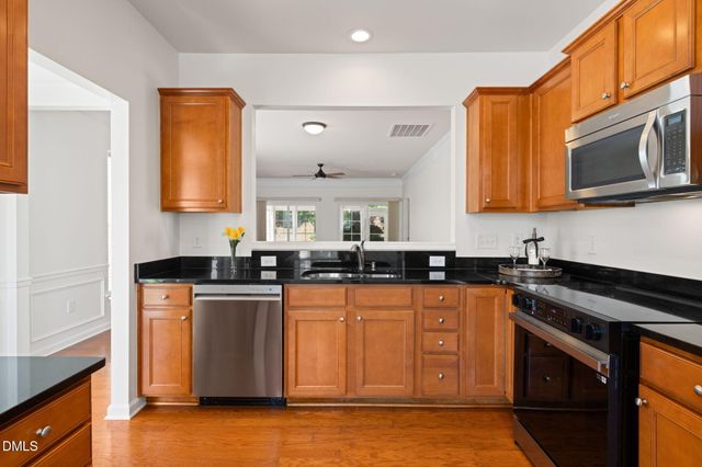 725 Bradhurst Place, Cary, NC 27519