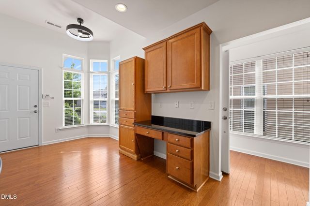 725 Bradhurst Place, Cary, NC 27519