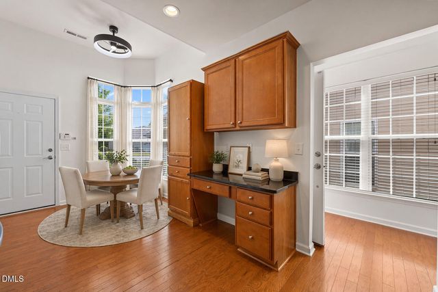 725 Bradhurst Place, Cary, NC 27519