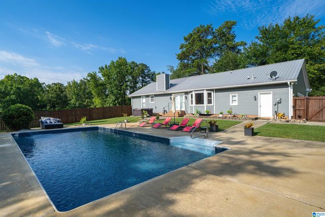 414 HICKORY DRIVE, Gardendale, AL 35071