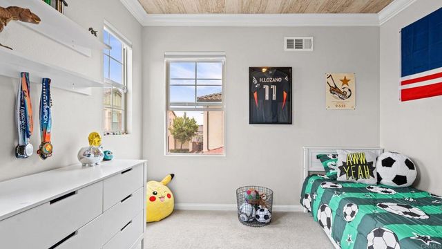 15835 Lesar Pl, San Diego, CA 92127