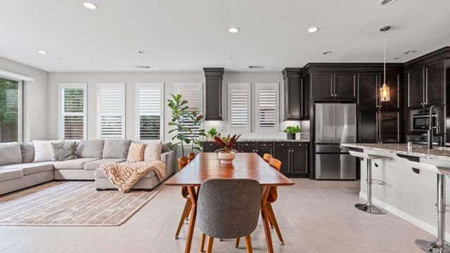 15835 Lesar Pl, San Diego, CA 92127