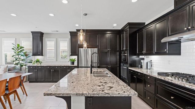 15835 Lesar Pl, San Diego, CA 92127