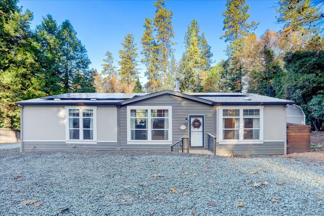 10066 Smith Rd, Grass Valley, CA 95949