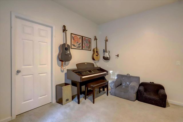 10066 Smith Rd, Grass Valley, CA 95949