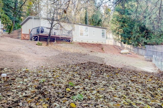 10066 Smith Rd, Grass Valley, CA 95949