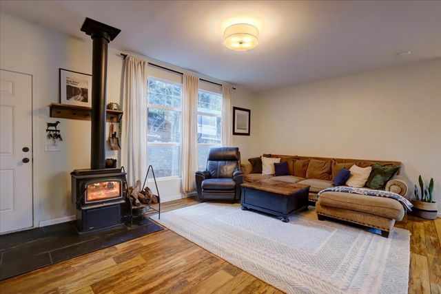 10066 Smith Rd, Grass Valley, CA 95949