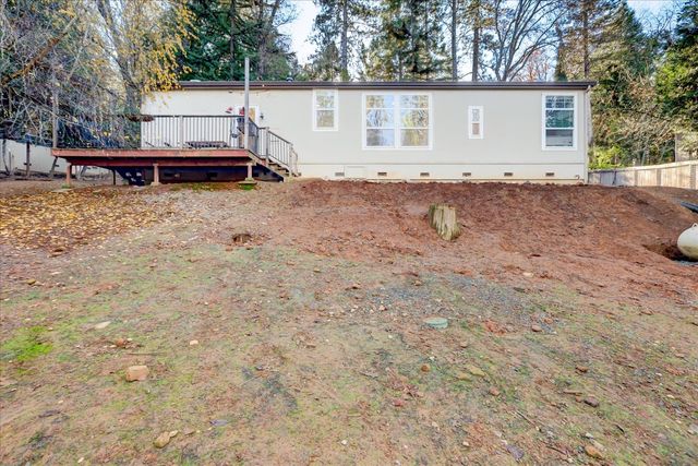 10066 Smith Rd, Grass Valley, CA 95949