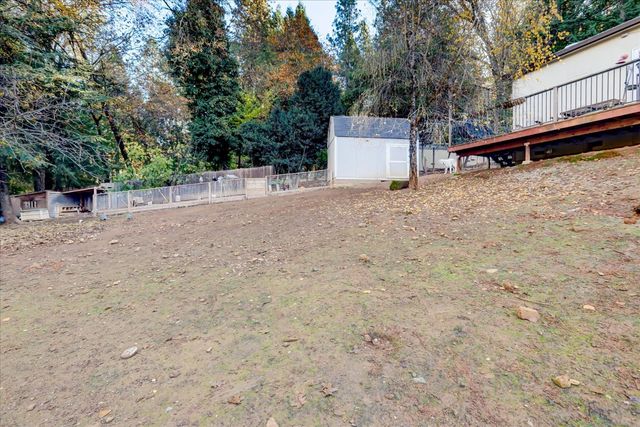 10066 Smith Rd, Grass Valley, CA 95949