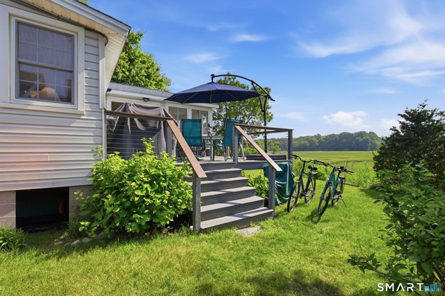 17 Linden Lane, Madison, CT 06443