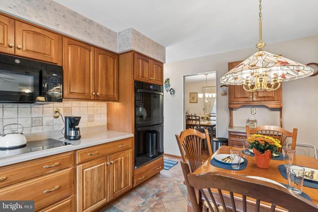 5201 GATE HOUSE CT, Sykesville, MD 21784