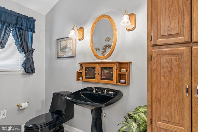 5201 GATE HOUSE CT, Sykesville, MD 21784