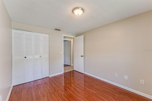 16017 WOODPINE DRIVE, Tampa, FL 33618