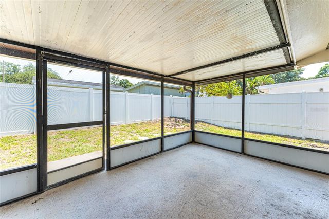 16017 WOODPINE DRIVE, Tampa, FL 33618