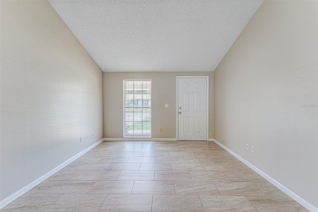 16017 WOODPINE DRIVE, Tampa, FL 33618