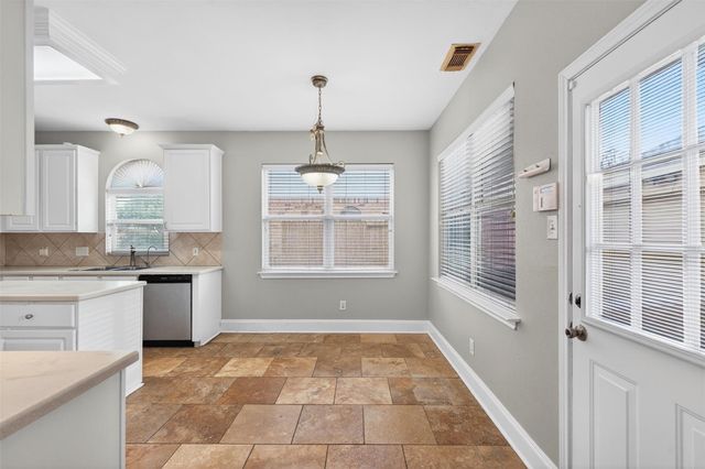 13835 Bentpath Drive, Houston, TX 77014