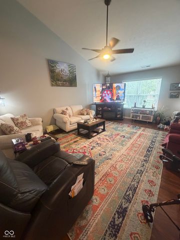 916 Beal Way, Indianapolis, IN 46217