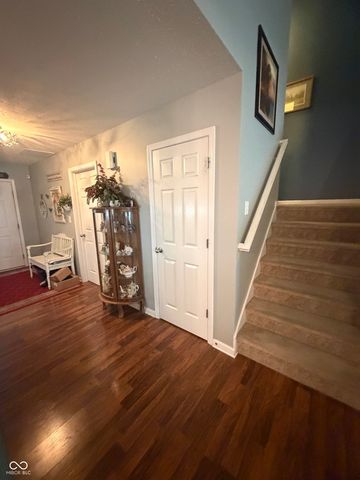 916 Beal Way, Indianapolis, IN 46217