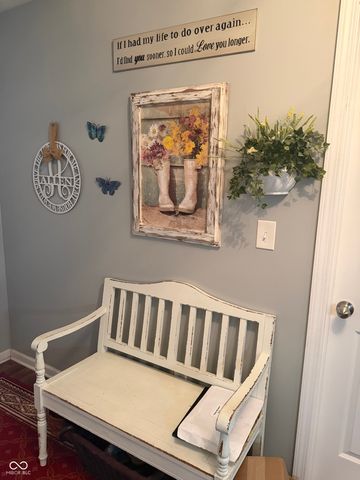 916 Beal Way, Indianapolis, IN 46217