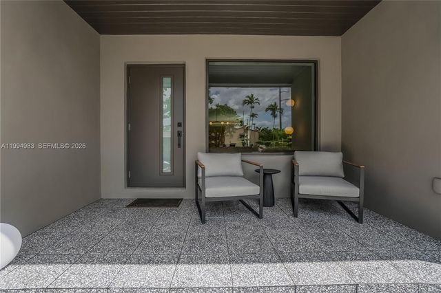 6207 SW 10th Street, West Miami, FL 33144
