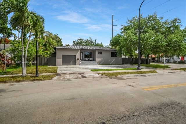 6207 SW 10th Street, West Miami, FL 33144