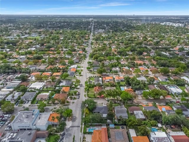 6207 SW 10th Street, West Miami, FL 33144